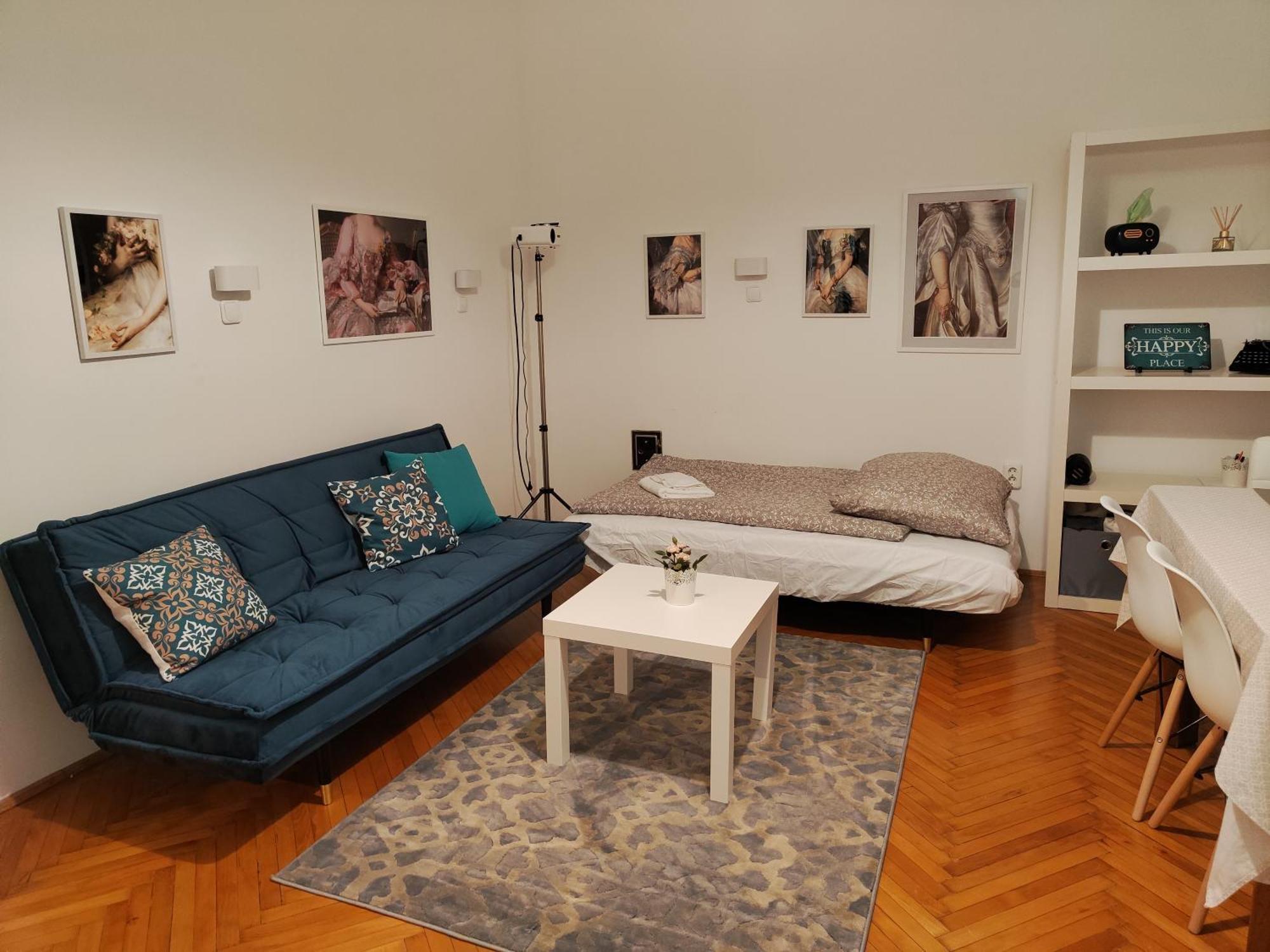 Hi!5 Spacious Apartment Budapest Palotanegyed Екстериор снимка