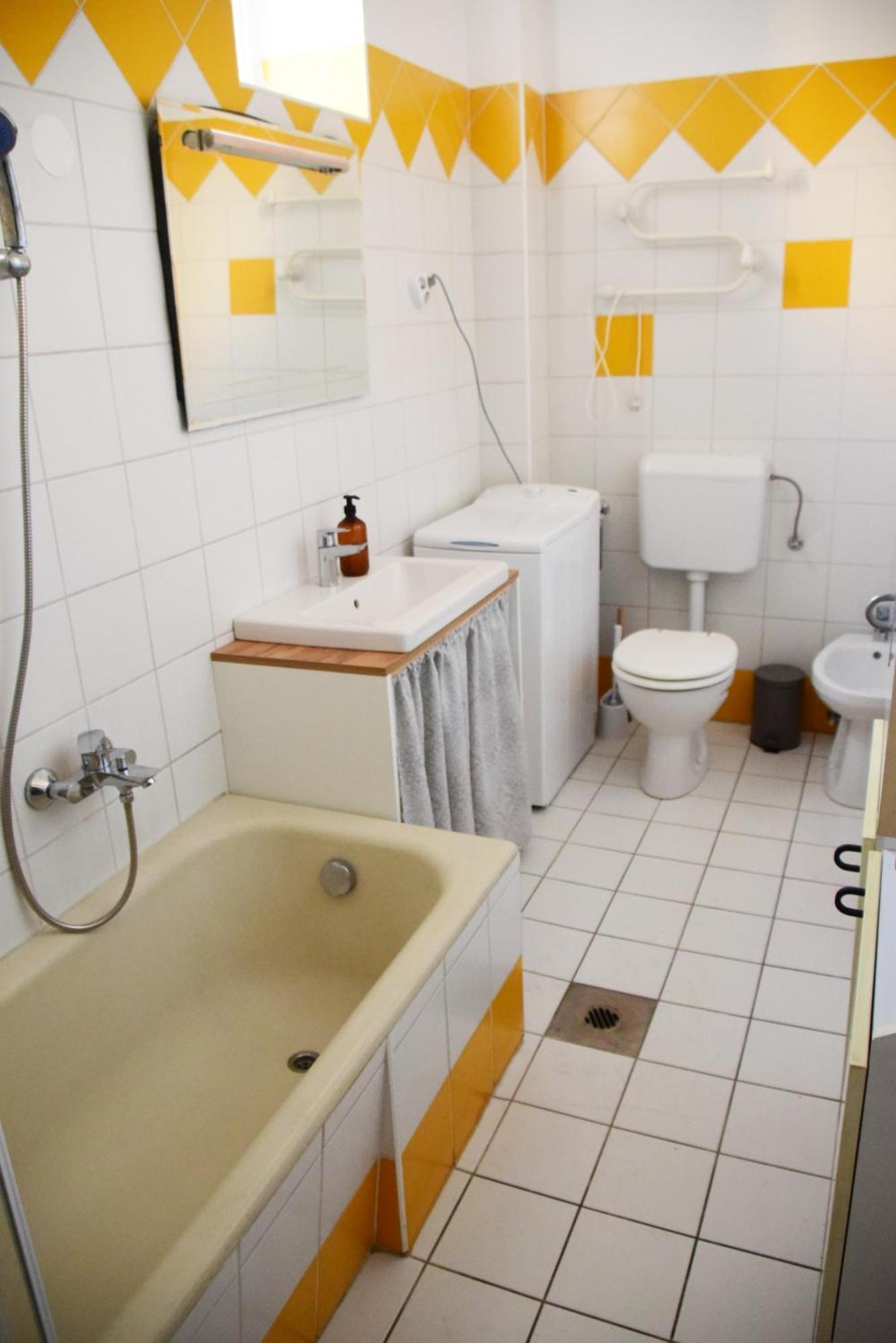 Hi!5 Spacious Apartment Budapest Palotanegyed Екстериор снимка
